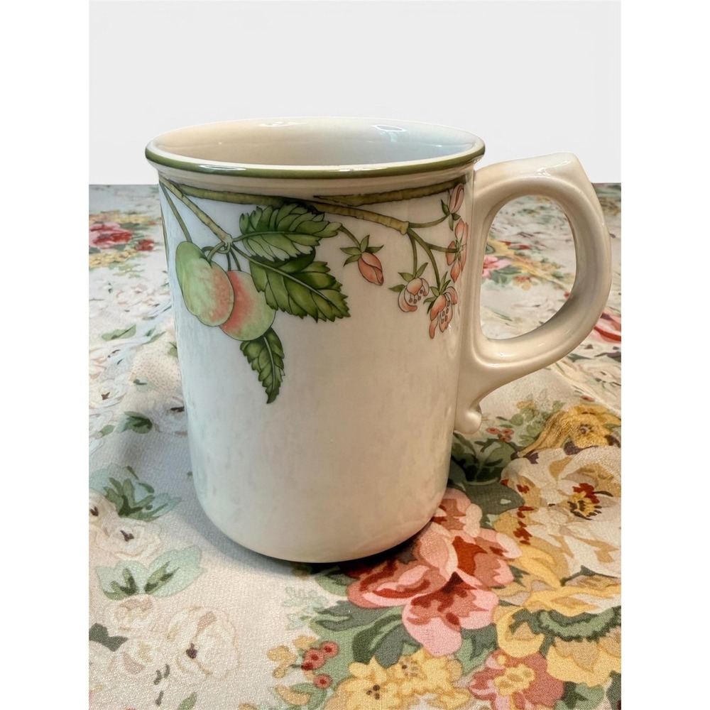 Vintage Wedgwood Wild Apple Mug Discontinued Made in England Floral Cottagecore